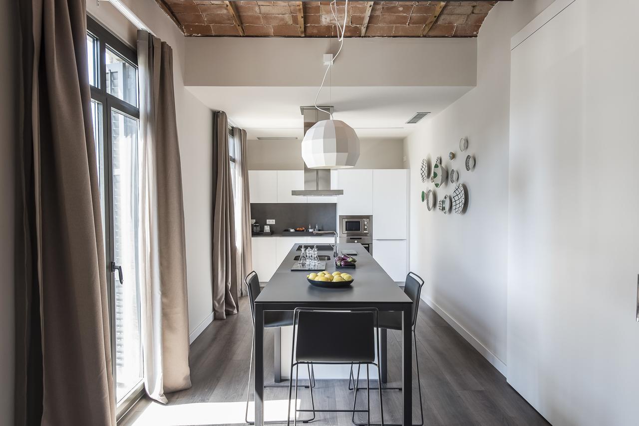 Casagrand Luxury Suites Barcelona Exterior photo